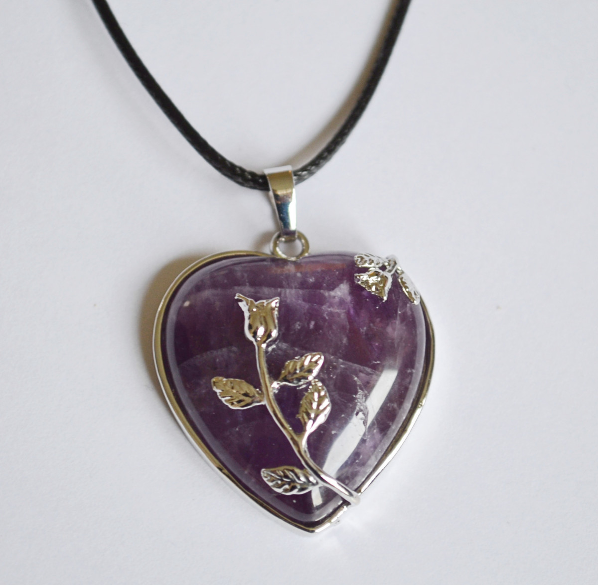 amulet1